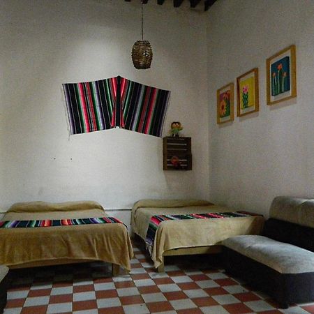 Cuarto Panchito ***Centro Historico*** Apartment Queretaro Bagian luar foto