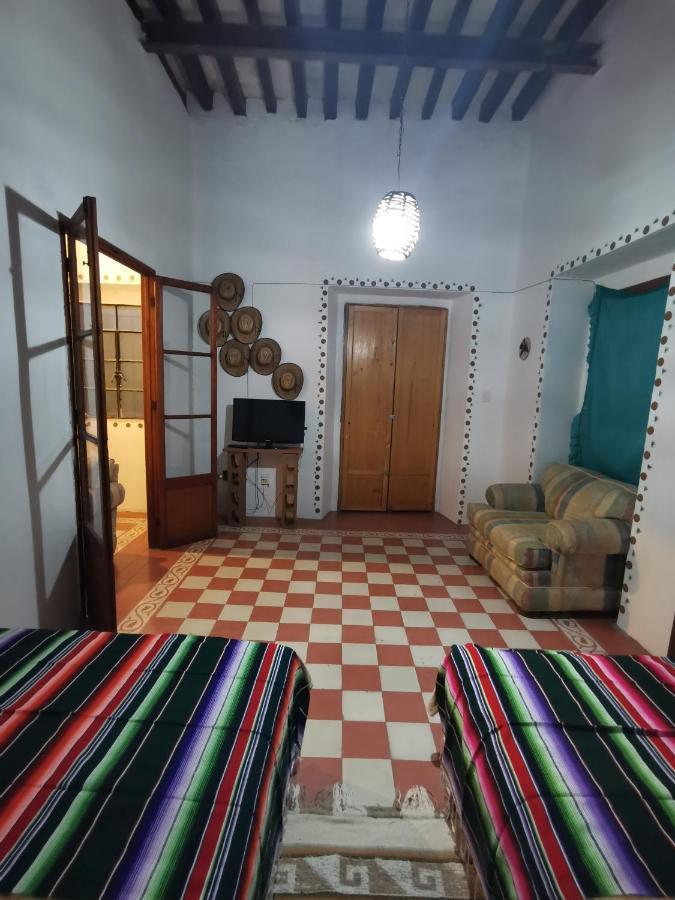 Cuarto Panchito ***Centro Historico*** Apartment Queretaro Bagian luar foto