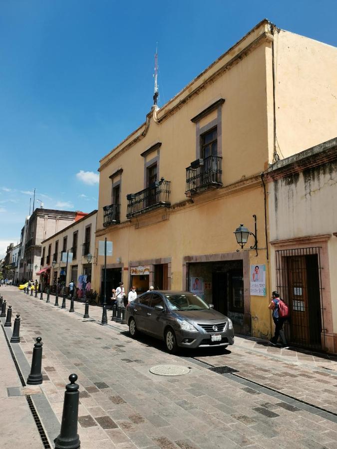 Cuarto Panchito ***Centro Historico*** Apartment Queretaro Bagian luar foto