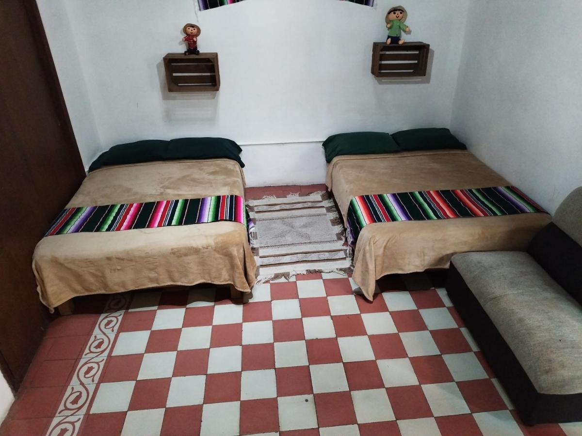 Cuarto Panchito ***Centro Historico*** Apartment Queretaro Bagian luar foto